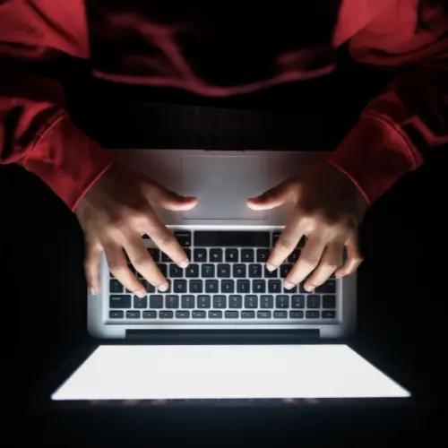 Digitális önvédelem